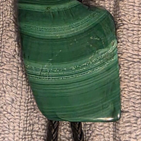 Vintage Metal Bolo Tie, Bennett, Nice Big Green Stone Design with Stripes, Nice - Picture 4 of 6